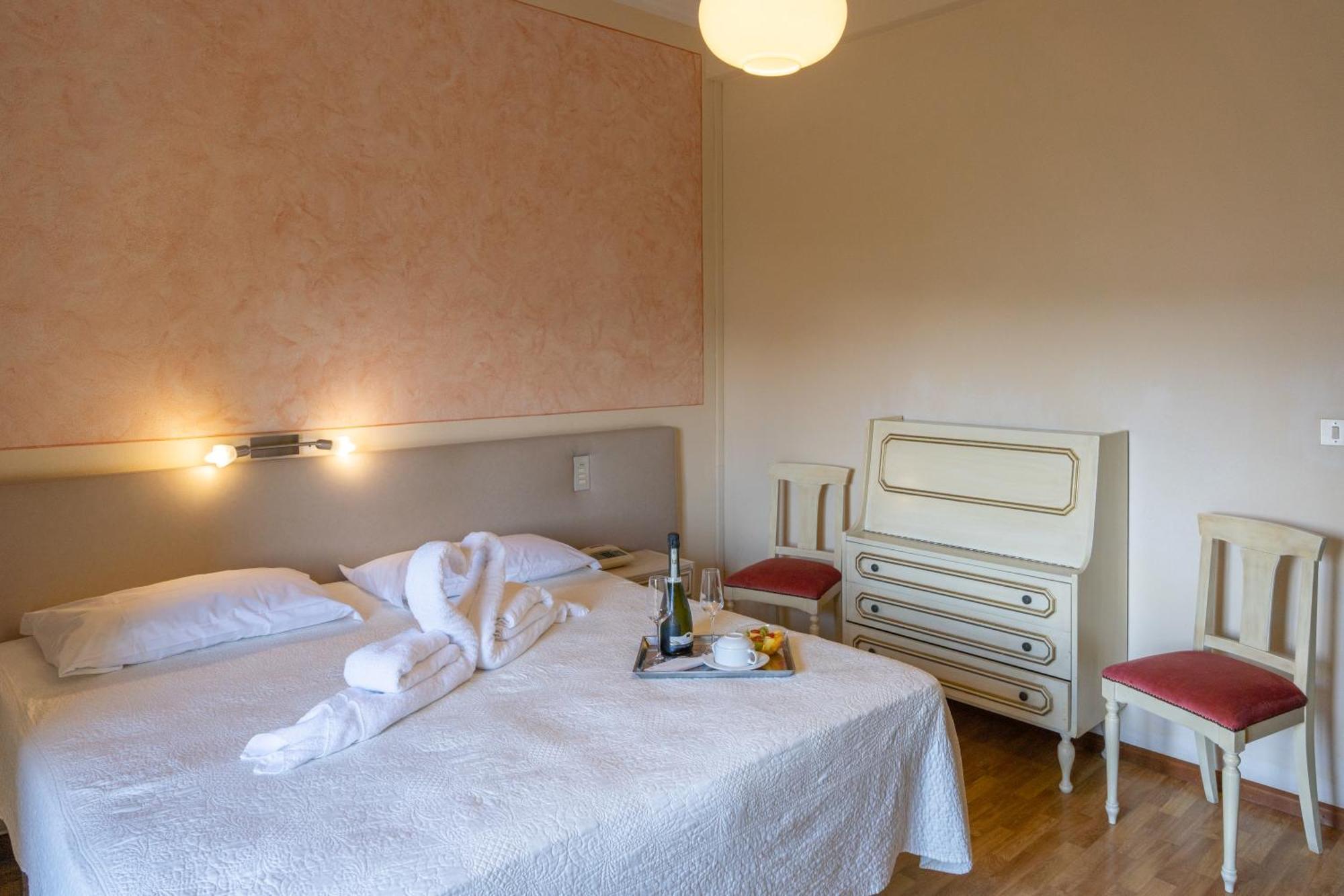 Hotel La Serenissima Terme & Spa Abano Terme Room photo